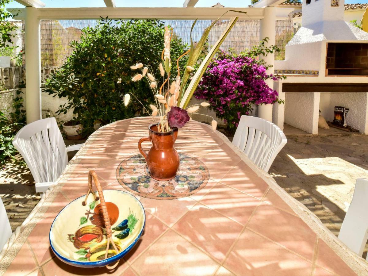 Biệt thự Les Canyes By Interhome Denia